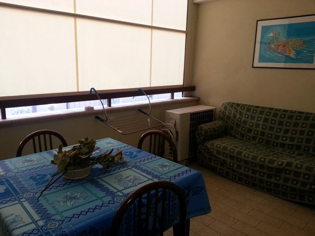 Reggio Central House Low Cost Per 4 Reggio de Calabre Extérieur photo