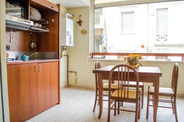 Reggio Central House Low Cost Per 4 Reggio de Calabre Extérieur photo